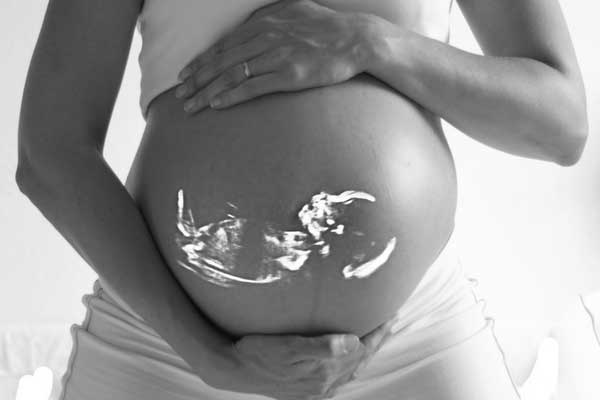 赤ちゃんにも色々なメリットがある-産後だから語れる妊娠中にも筋トレを続けたワケ＆メリット-yumiid.com